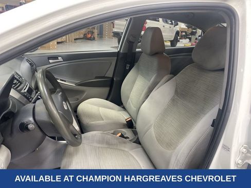Used 2016 Hyundai Accent SE FWD image 26