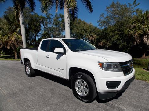 Used 2015 Chevrolet Colorado W/T w/ WT Convenience Package image 1