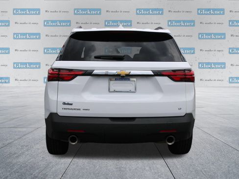 Used 2023 Chevrolet Traverse LT image 7