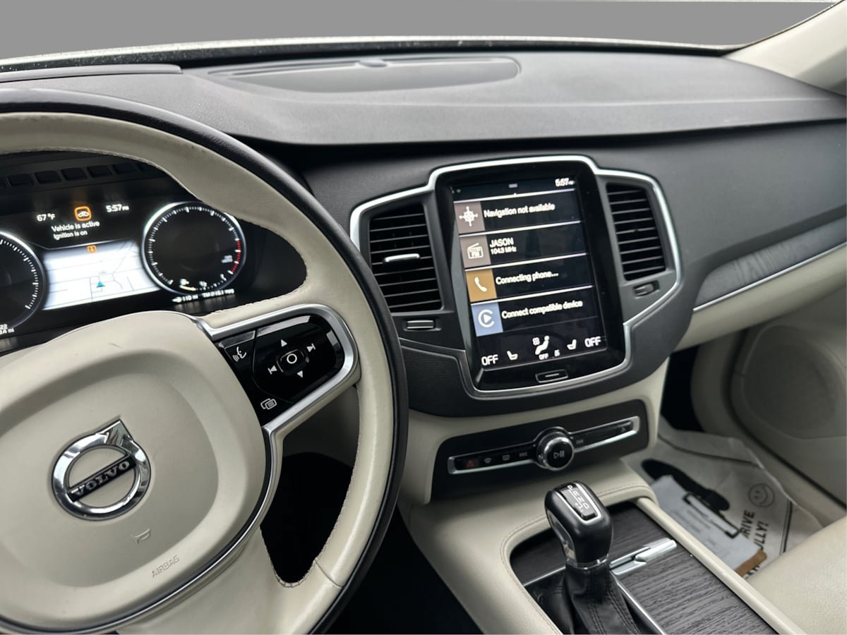 Used 2020 Volvo XC90 T6 Momentum w/ Protection Package Premier AWD/4WD image 45