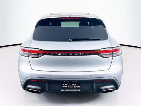 New 2026 Porsche Macan image 10