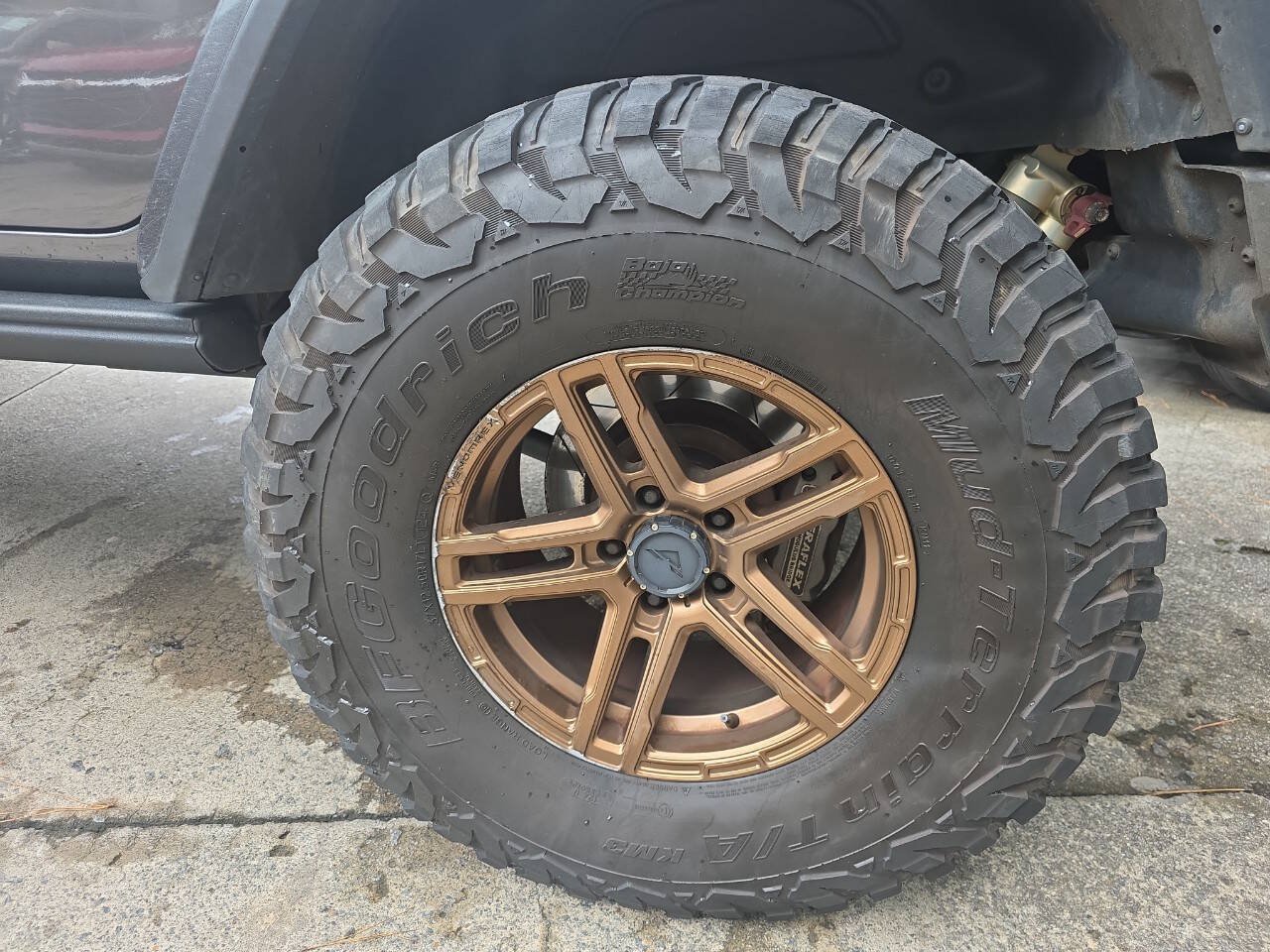 Used 2019 Jeep Wrangler Unlimited Sahara w/ Quick Order Package 24M Moab AWD/4WD image 13
