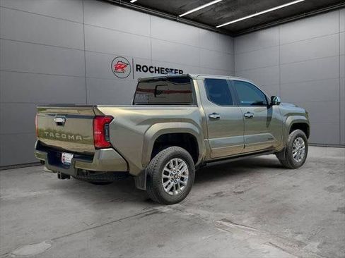 Certified 2024 Toyota Tacoma Limited w/ Limited Package (LT) AWD/4WD image 98