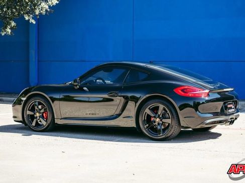 Used 2016 Porsche Cayman image 31