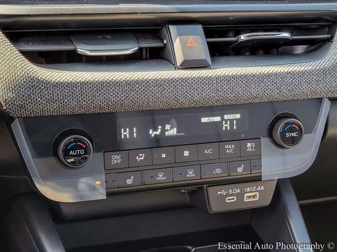 New 2026 Subaru Outback Limited AWD/4WD image 19
