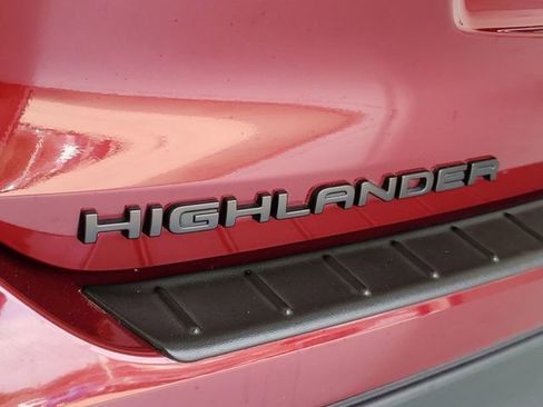 Used 2025 Toyota Highlander XSE AWD/4WD image 8