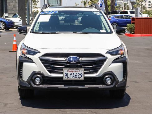 Certified 2024 Subaru Outback Premium AWD/4WD image 2