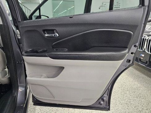 Used 2019 Honda Pilot Elite image 31