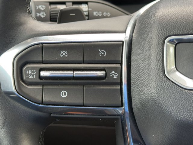 Used 2026 GMC Acadia Elevation FWD image 26