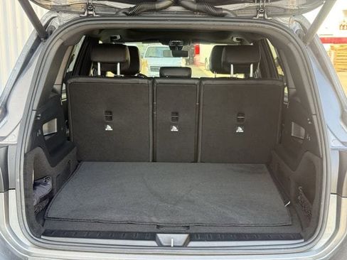 Used 2022 Mercedes-Benz GLB 250 image 31