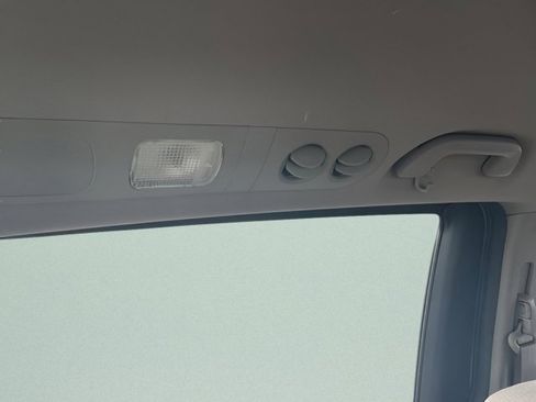 Used 2014 Honda Odyssey LX image 22