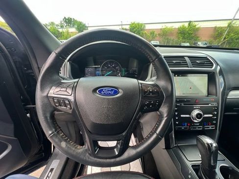 Used 2018 Ford Explorer Sport w/ Equipment Group 401A AWD/4WD image 28