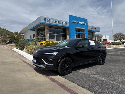 Used 2024 Buick Envista Sport Touring w/ Convenience I Package image 1