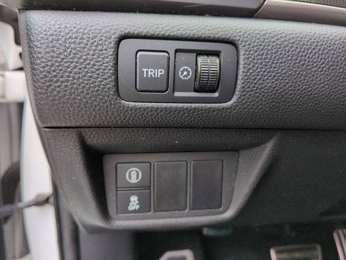 Used 2019 Honda Accord Sport image 14