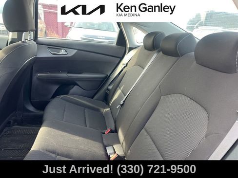 Certified 2021 Kia Forte LXS image 10