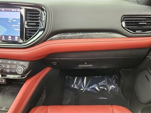 Used 2024 Dodge Durango SRT Hellcat image 41