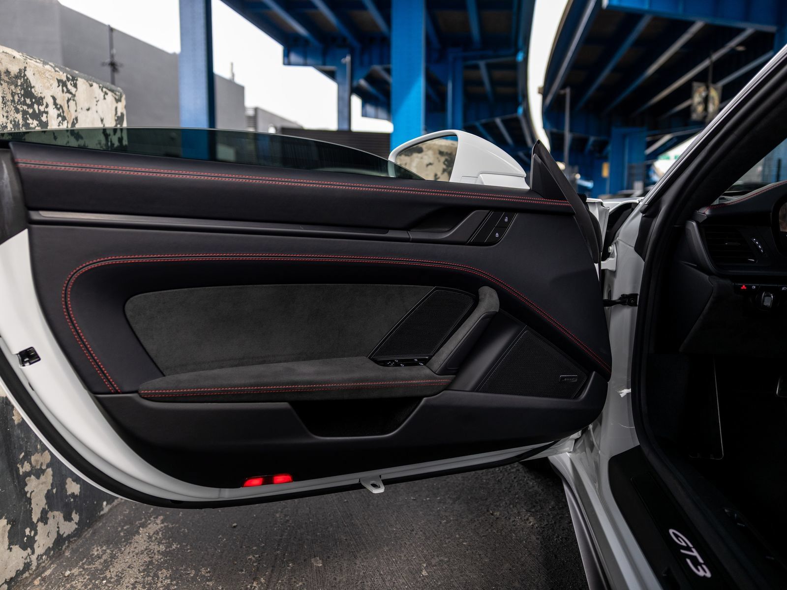 Certified 2026 Porsche 911 GT3 RWD image 34
