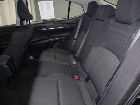 Used 2025 Toyota Camry LE FWD image 22