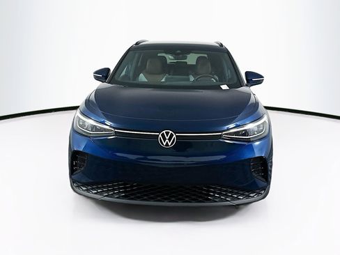 Used 2023 Volkswagen ID.4 Pro image 2