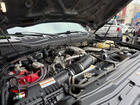 Used 2020 Ford F250 Lariat image 31