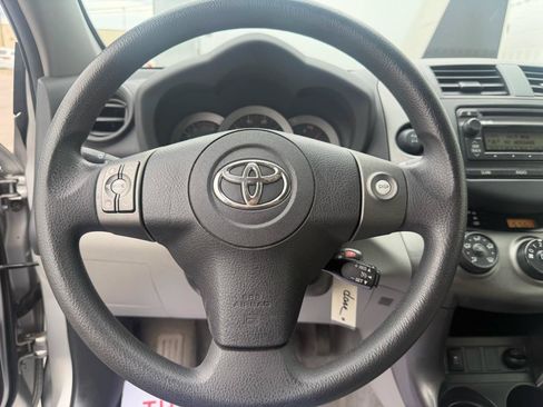 Used 2012 Toyota RAV4 4WD w/ Value Pkg image 11
