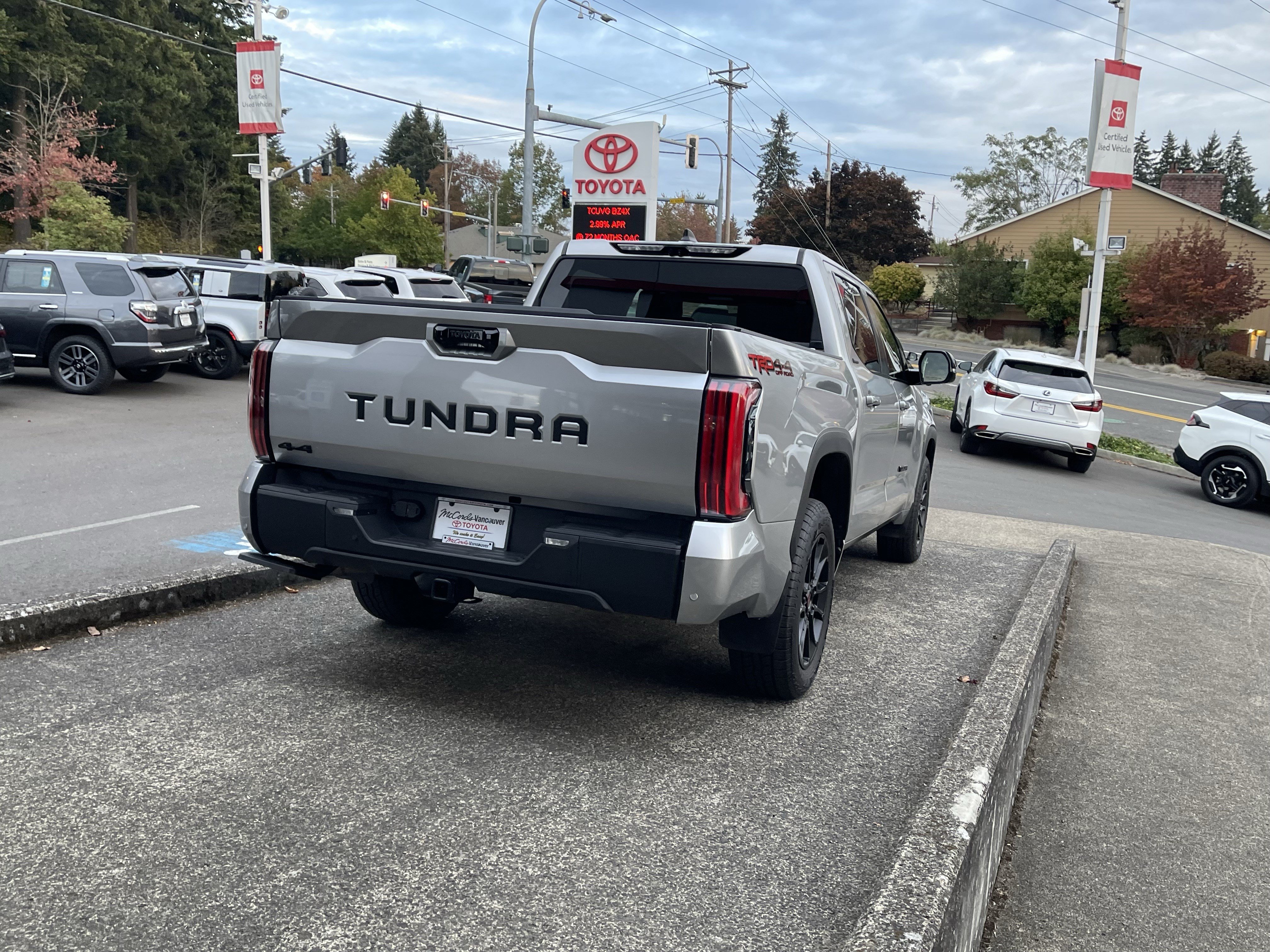 Certified 2025 Toyota Tundra Limited w/ TRD Off-Road Package AWD/4WD image 7