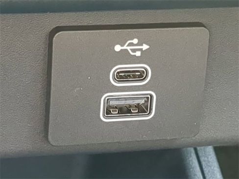 New 2025 Ford Maverick XLT w/ XLT Luxury Package image 22