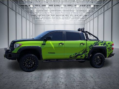 Used 2019 Toyota Tundra SR5 w/ SR5 Upgrade Package AWD/4WD image 4