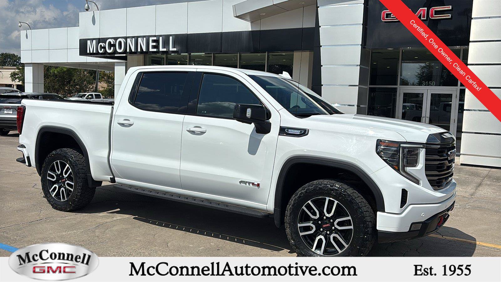 Used 2023 GMC Sierra 1500 AT4 w/ AT4 Premium Package AWD/4WD image 1