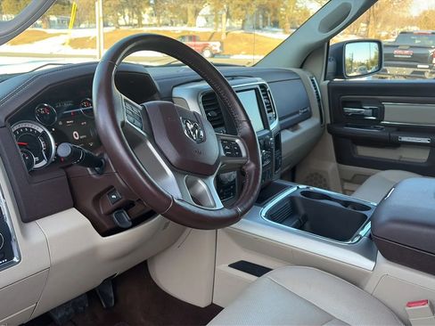 Used 2017 RAM 1500 Laramie w/ Convenience Group image 20