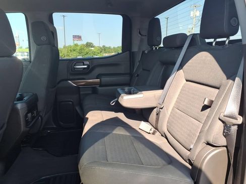 Used 2021 Chevrolet Silverado 1500 RST AWD/4WD image 14