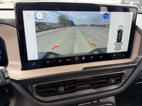 Used 2025 Ford Bronco Sport Big Bend w/ Convenience Package image 16