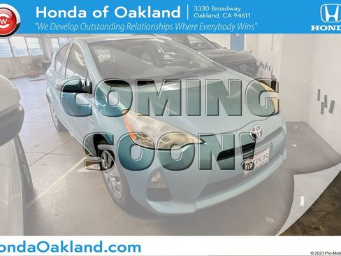 Used 2013 Toyota Prius C Three image 1