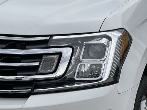 Used 2021 Ford Expedition XLT AWD/4WD image 16