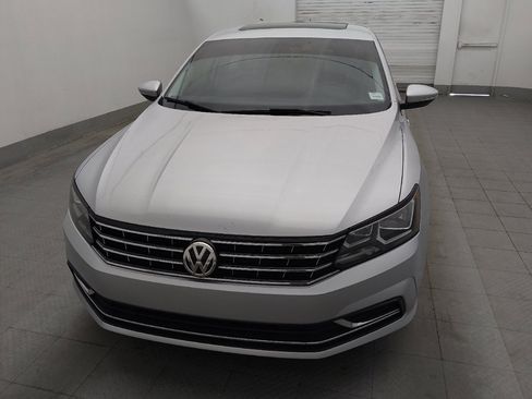 Used 2019 Volkswagen Passat 2.0T Wolfsburg FWD image 15