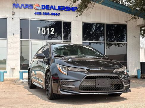 Used 2020 Toyota Corolla SE FWD image 1