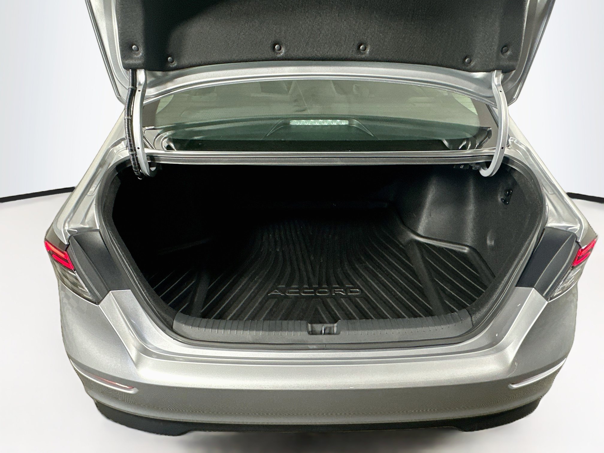 Used 2024 Honda Accord LX image 26