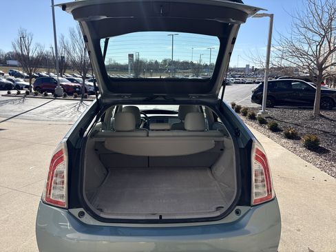 Used 2012 Toyota Prius Two image 29