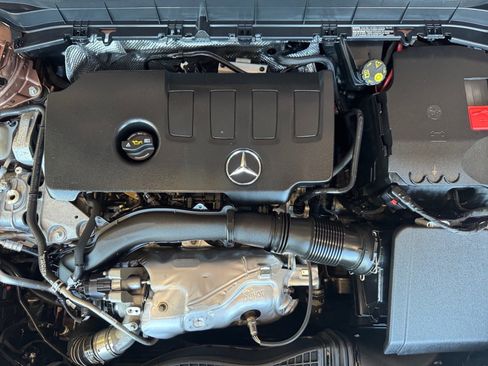 Certified 2023 Mercedes-Benz GLB 250 4MATIC image 28