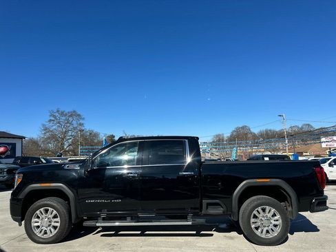 Used 2022 GMC Sierra 2500 Denali w/ Denali Ultimate Package AWD/4WD image 4