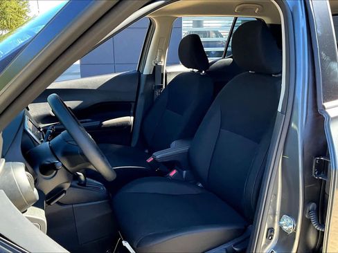 Used 2025 Nissan Kicks Play S image 7