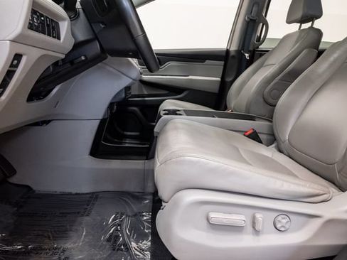 Used 2020 Honda Odyssey EX-L image 12
