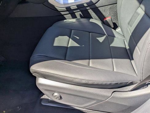 New 2025 Mercedes-Benz GLE 350 4MATIC image 6