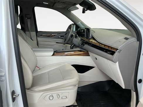 Used 2023 Cadillac Escalade ESV Premium Luxury Platinum w/ LPO, Radiant Package image 13