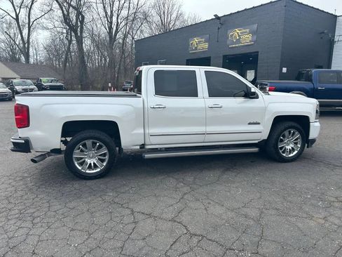 Used 2017 Chevrolet Silverado 1500 High Country AWD/4WD image 24
