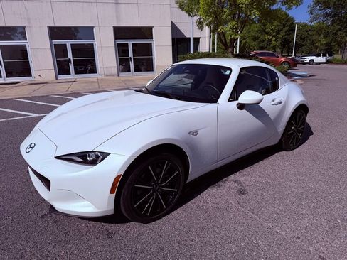 Used 2024 MAZDA MX-5 Miata RF Grand Touring RWD image 15