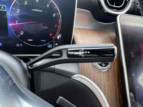 Used 2023 Mercedes-Benz GLC 300 4MATIC w/ Pinnacle Trim Package image 24