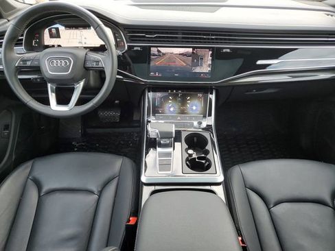 Used 2025 Audi Q7 3.0T Premium Plus AWD/4WD image 24