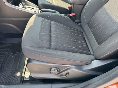 Used 2019 Ford EcoSport SE w/ SE Convenience Package AWD/4WD image 14