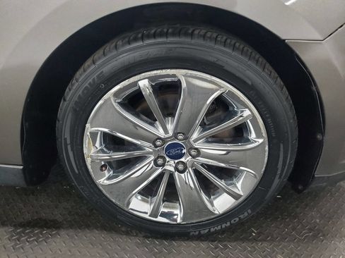Used 2012 Ford Taurus Limited image 20